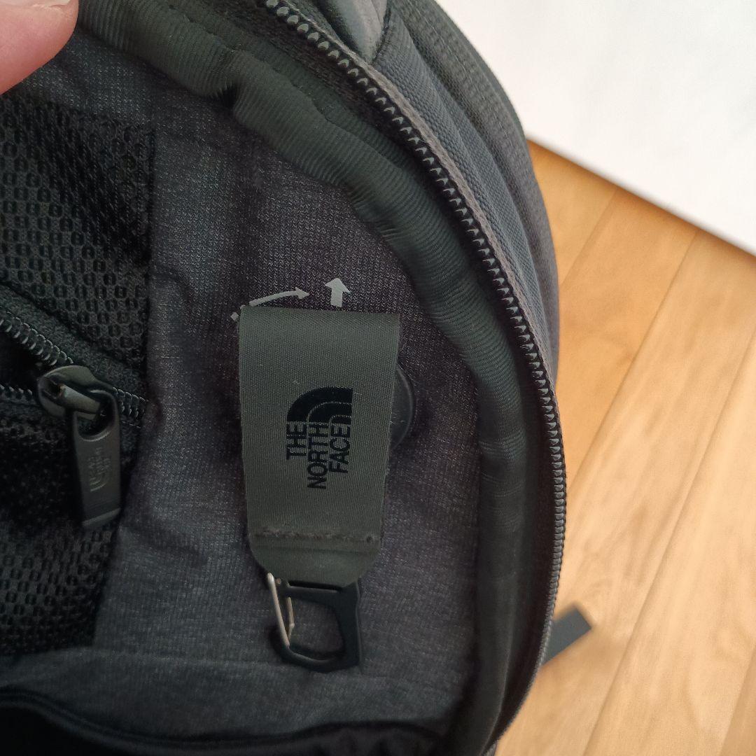 NM82060　ノースフェイス　リュック　ビジネスバッグ　カジュアル　レザー