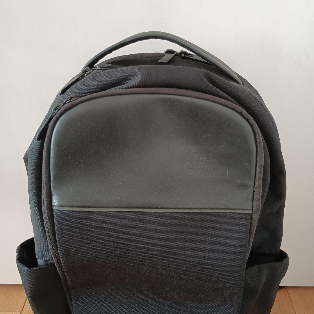 NM82060　ノースフェイス　リュック　ビジネスバッグ　カジュアル　レザー