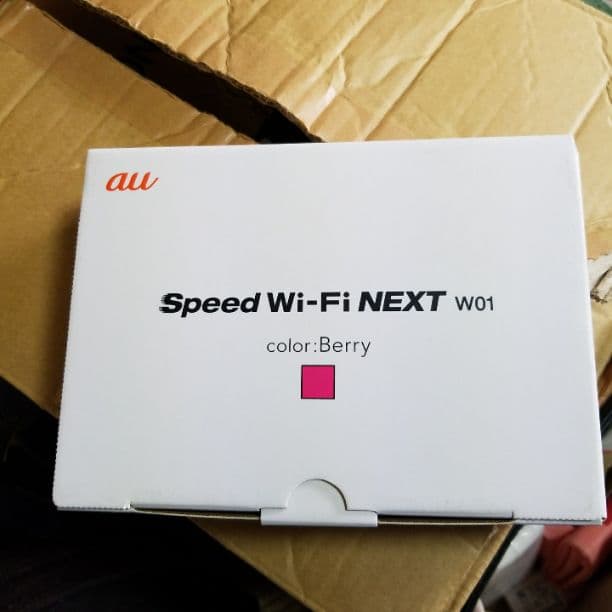 AU　Speed Wi-Fi NEXT W01