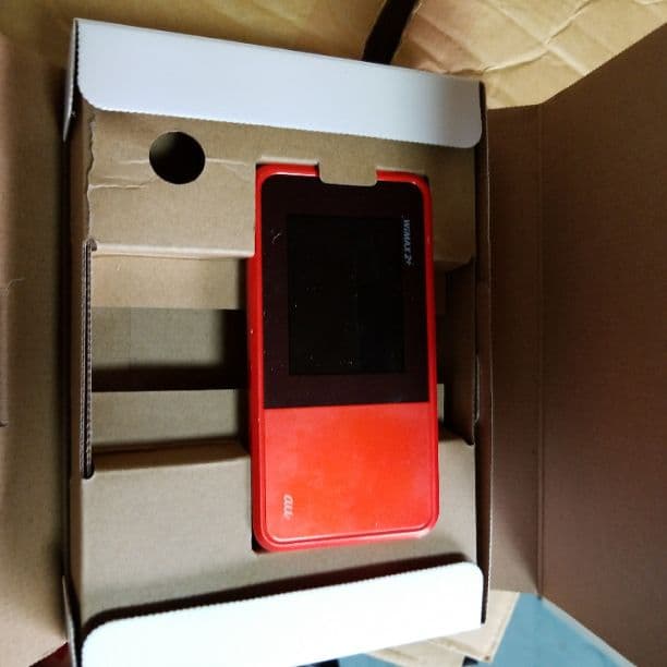 AU　Speed Wi-Fi NEXT W01