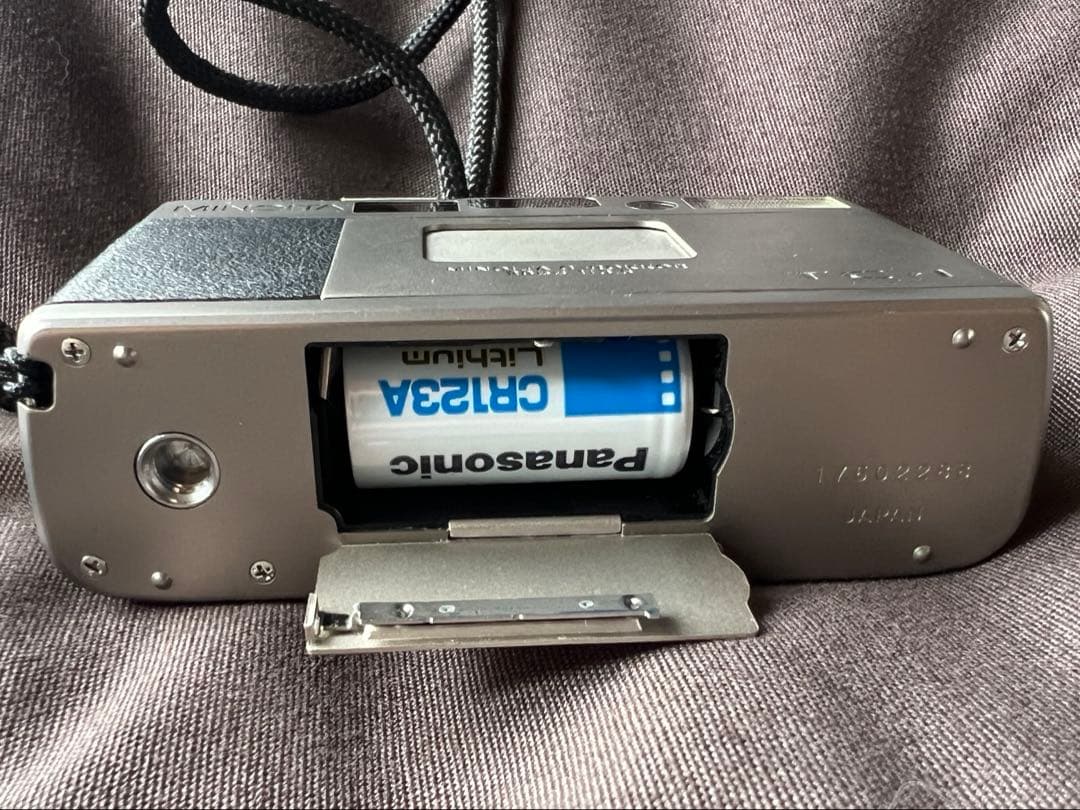 MINOLTA TC-1 コンパクトフィルムカメラ ミノルタ