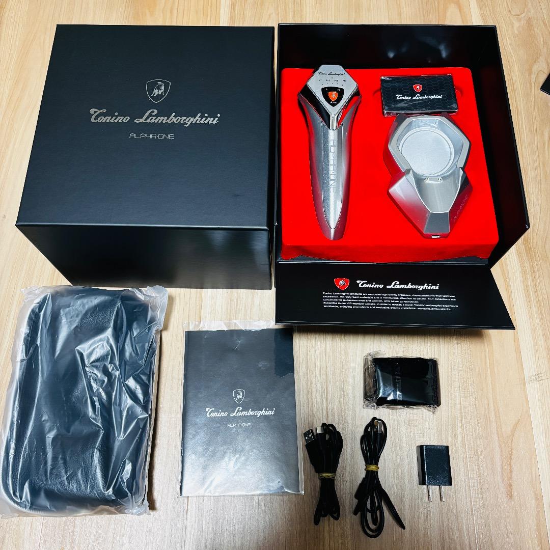 ほぼ未使用　ランボルギーニ美顔器 ALPHA ONE アルファワン　シルバー