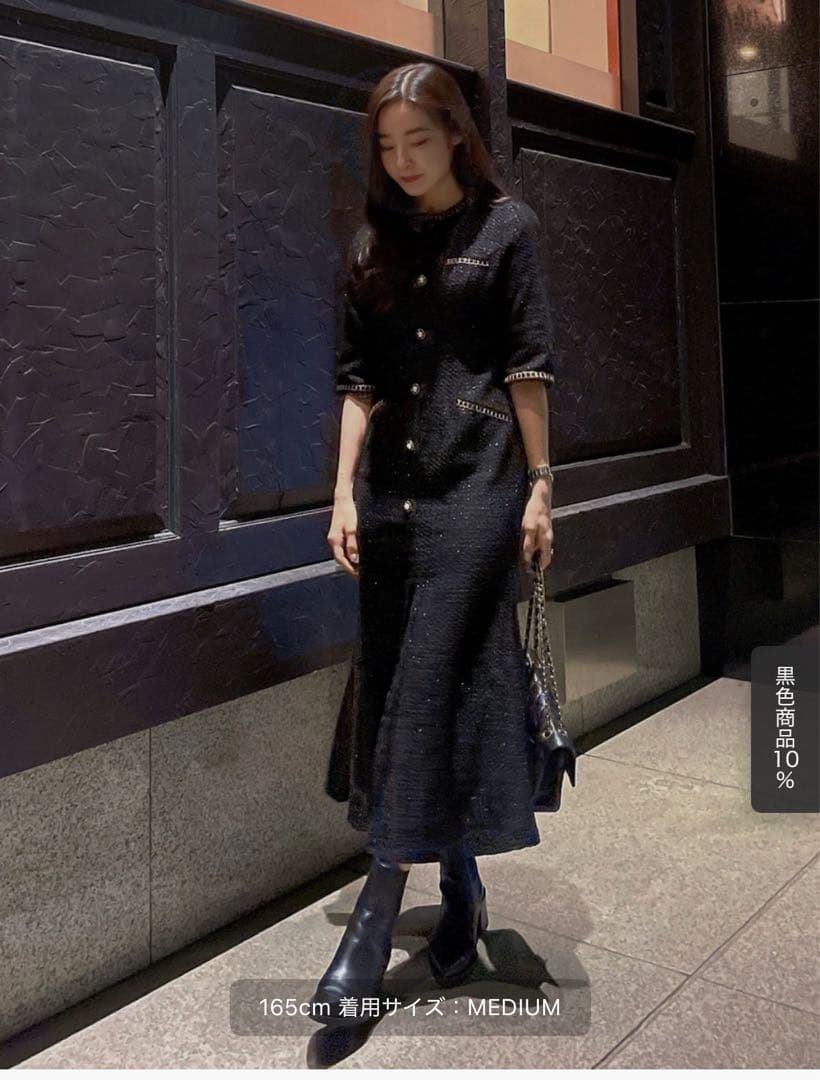 ビジュー付きブラックツイードドレス