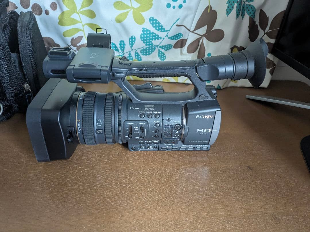 Sony HDR-AX2000 ビデオカメラ ケース