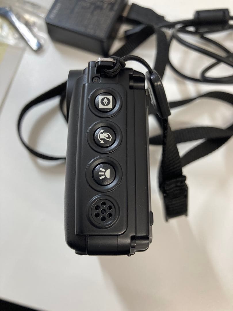 箱付き　美品　Nikon COOLPIX W300 ブラック