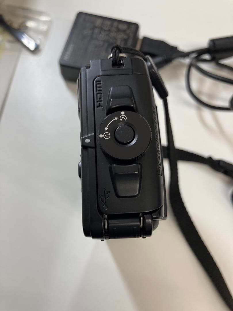 箱付き　美品　Nikon COOLPIX W300 ブラック