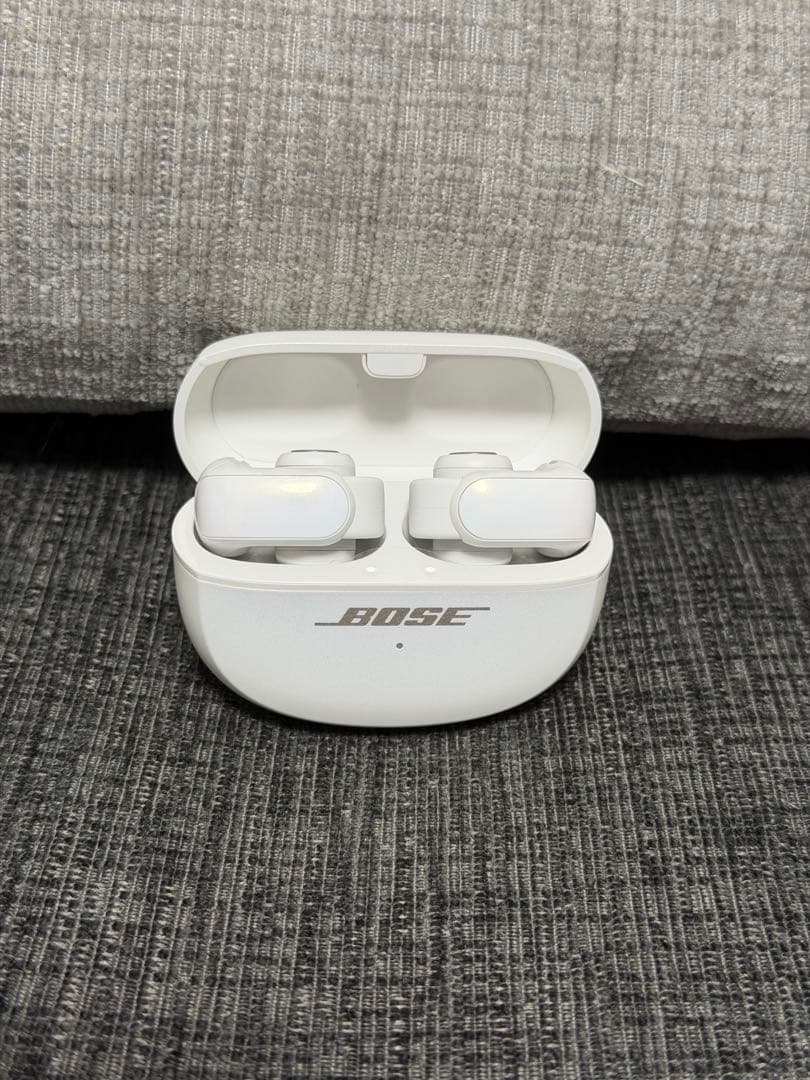 ほぼ新品!!Bose Ultra openワイヤレスイヤホン 本体 ホワイト