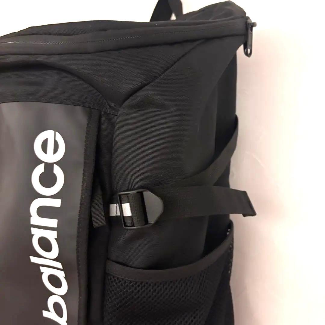 極美品　ニューバランス トップローディングバックパック 35リットル