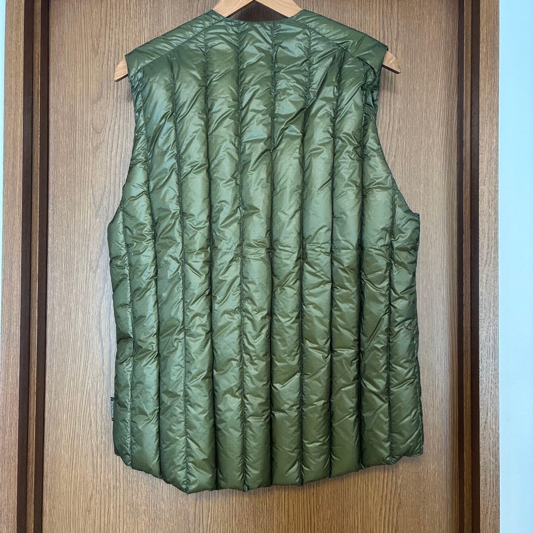 ROCKY MOUNTAIN ダウンベスト　サイズ42 新品未使用　最終