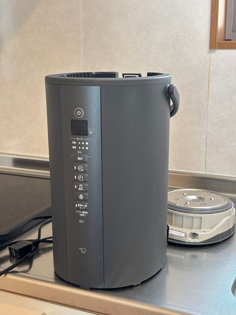 スチーム式加湿器EE-TA60 umea