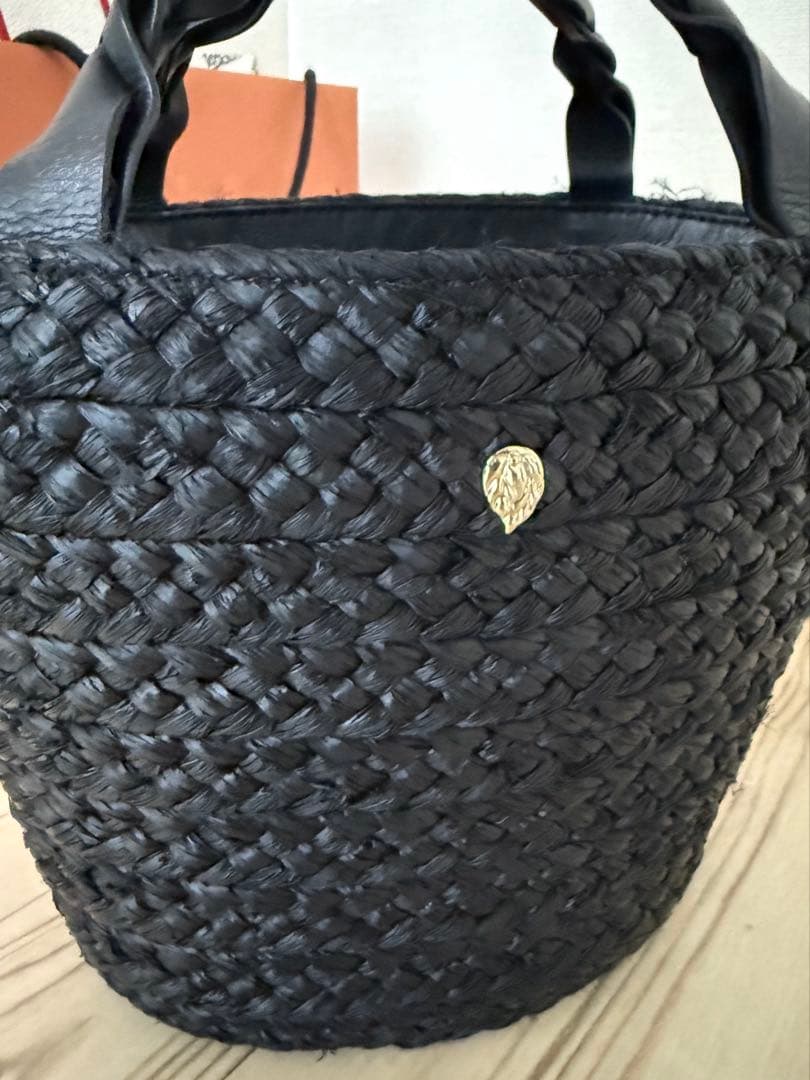 ヘレンカミンスキー　カゴバッグ　Marhianna M