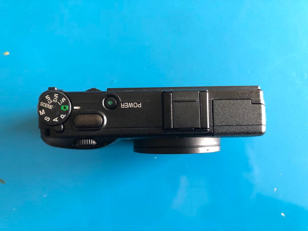 RICOH GR DIGITAL III シャッター数4681回 箱有り