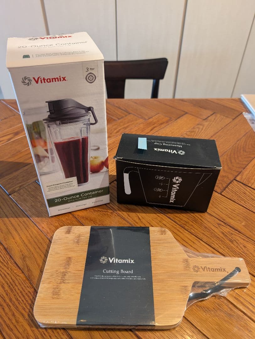 Vitamix 20オンスコンテナ・メジャーカップ・カッティングボート セット