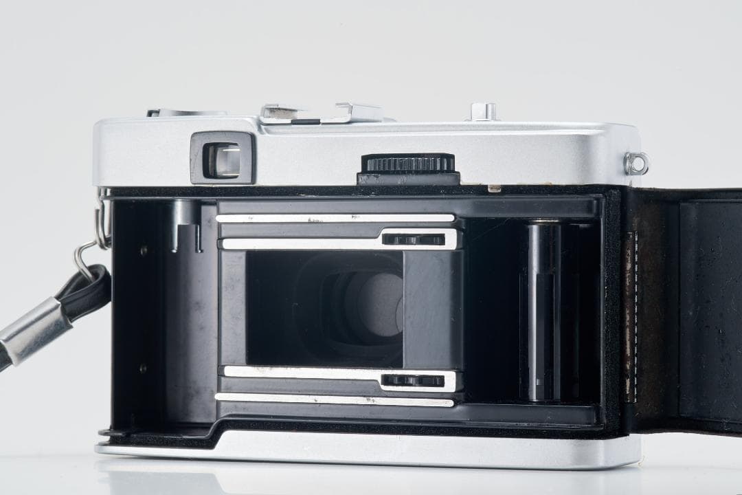 OLYMPUS TRIP 35　35mmコンパクトフィルムカメラ #29