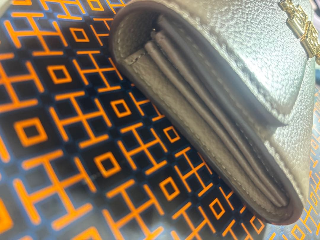 トリーバーチ　長財布