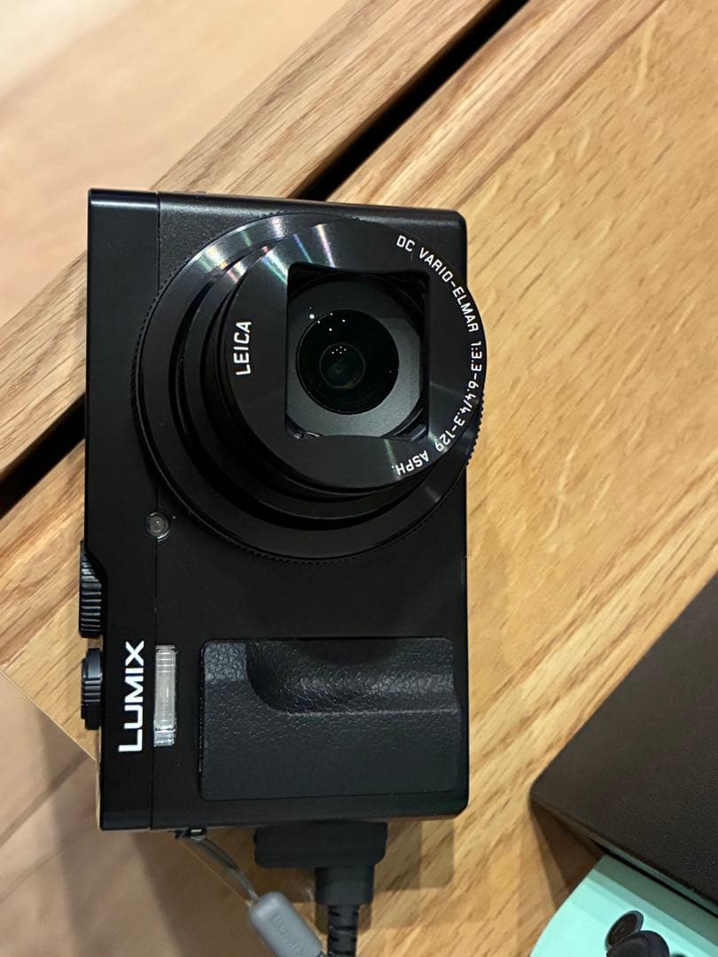 【美品】Panasonic Lumix TZ99 コンパクトデジタルカメラ