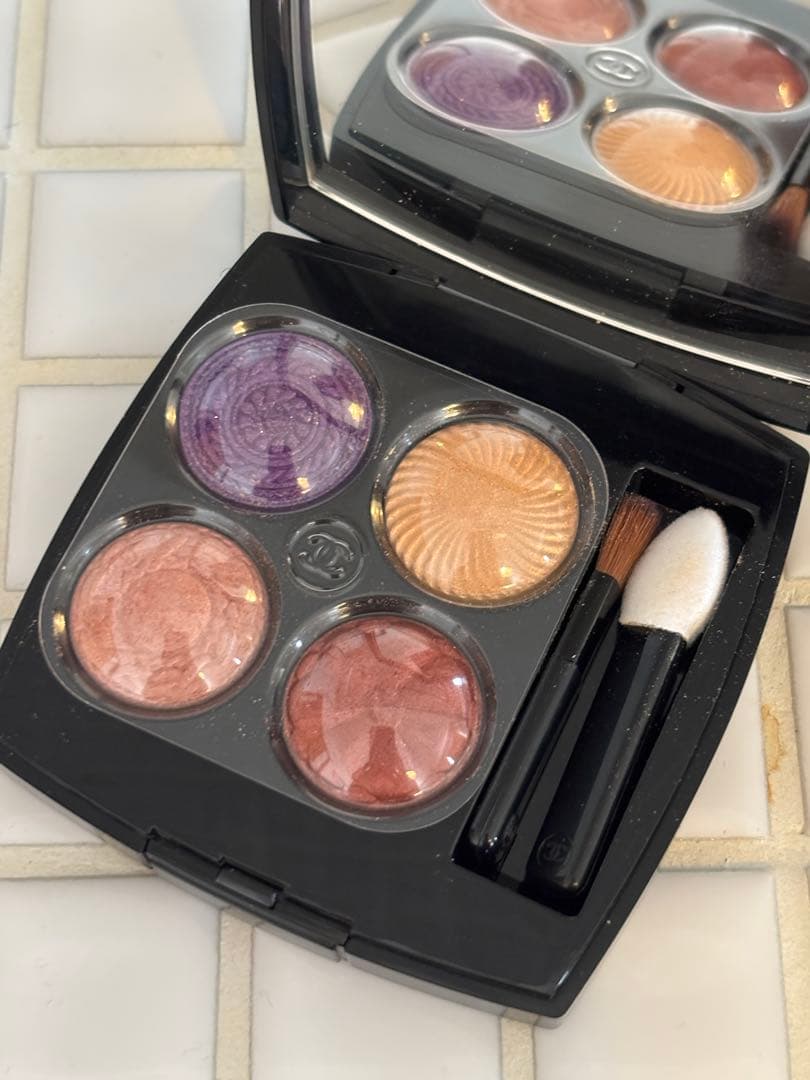 レ キャトル オンブル ブトン　239番