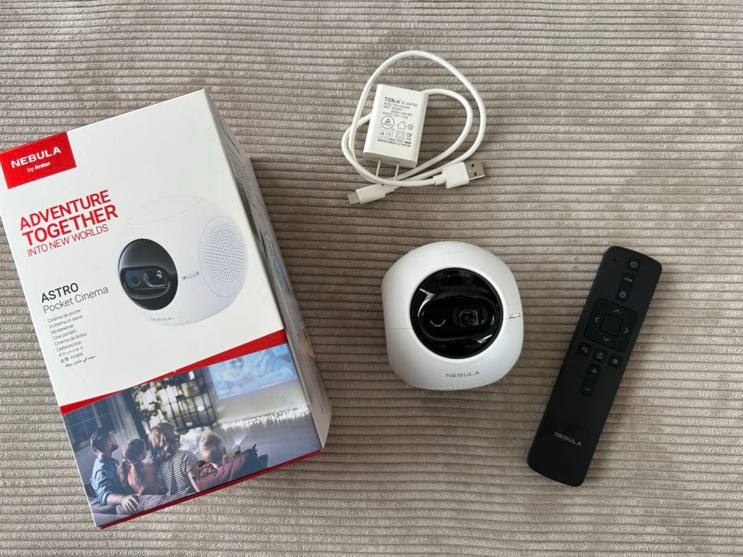 Anker Astro Pocket Cinema 本体