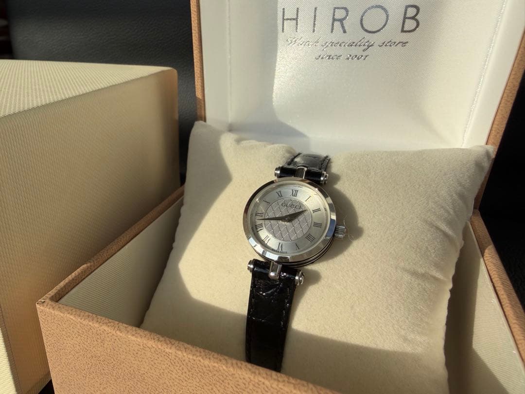 GUCCI グッチ シェリーライン 腕時計 ブラック レディース ブランド