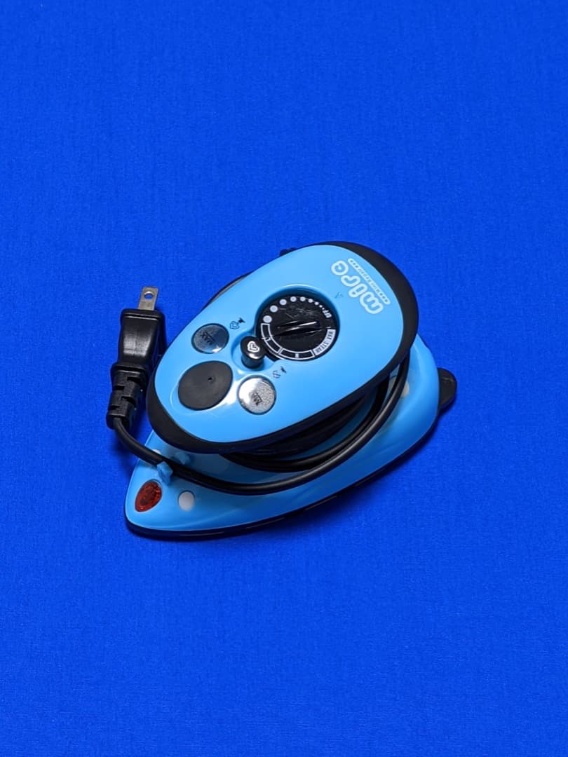 mireのミニスチームアイロン（カラー : ブルー）