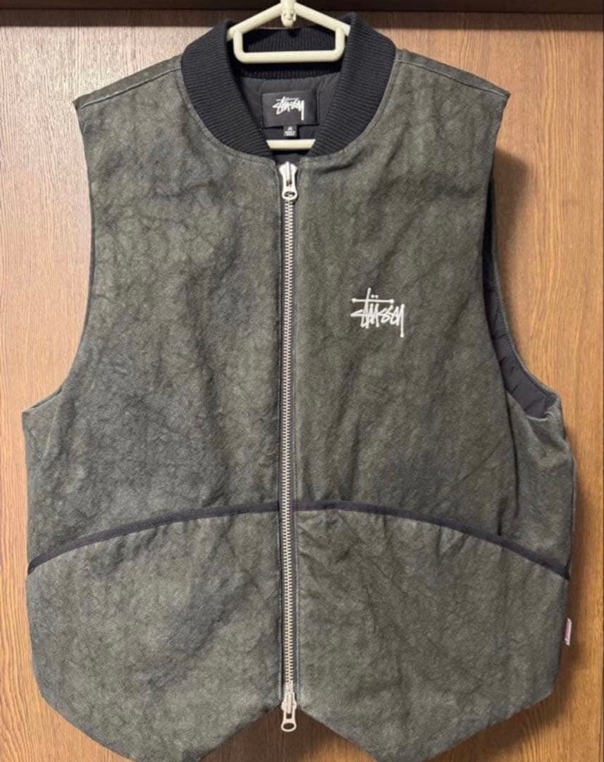 Stussy ダウンベスト