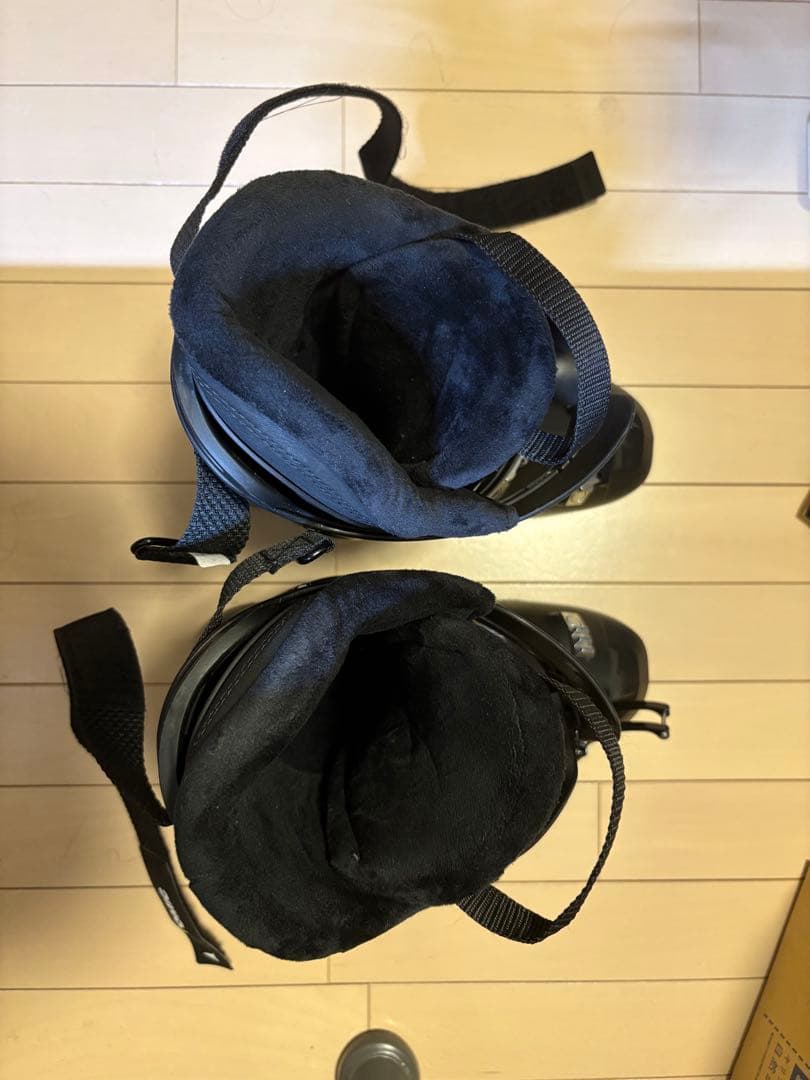 ATOMIC HAWX MAGNA 80 スキーブーツ