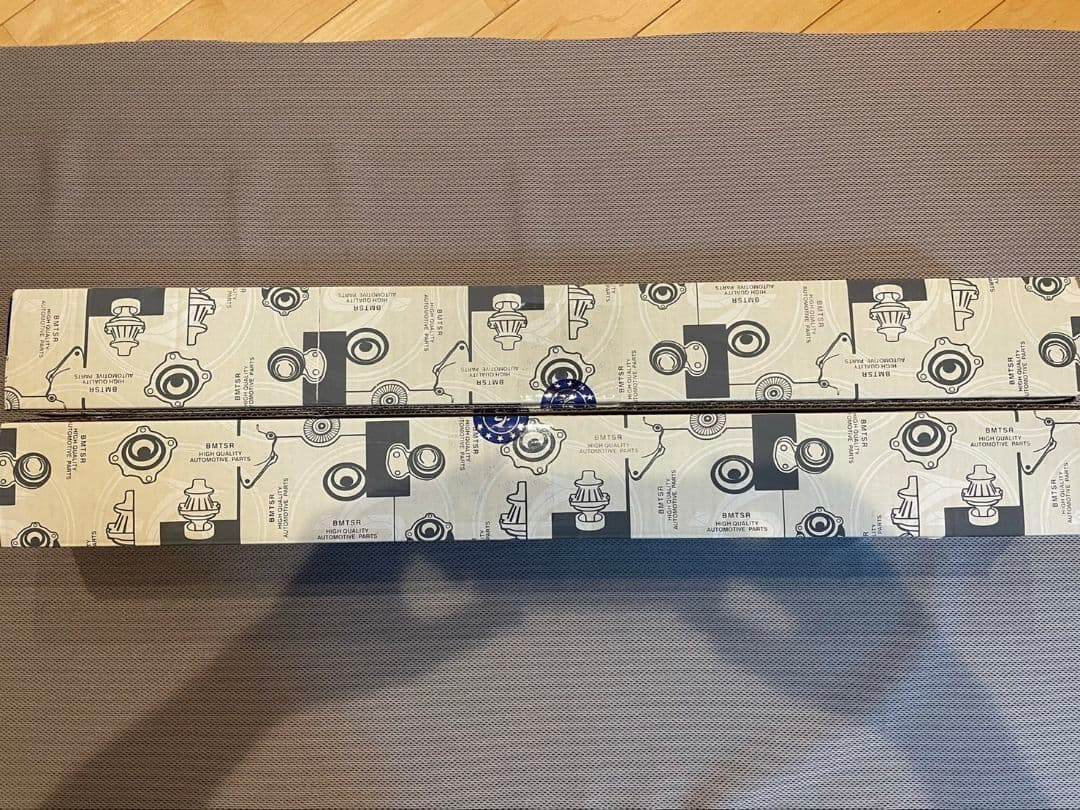 w447 RHD v260 v220d リアショックアブソーバー　乗り心地改善