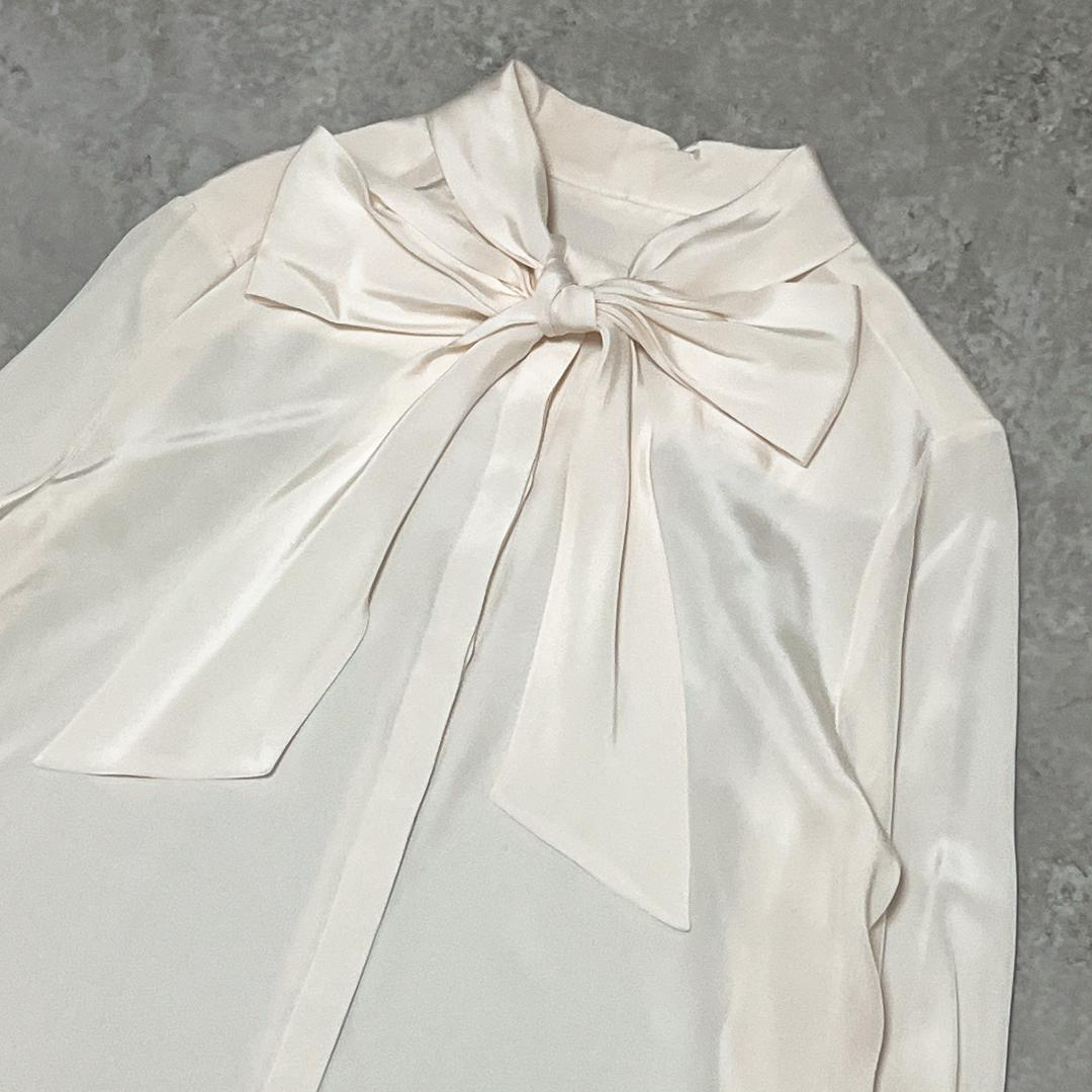 ルシェルブルー シルク100％ ボウタイ ブラウス ベージュ とろみ タグ付き