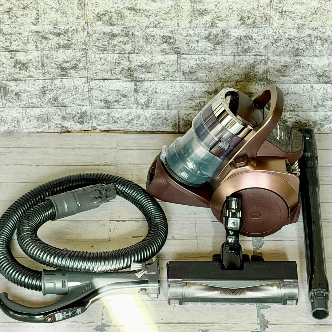 2021年製 Panasonic「プチサイクロン」サイクロン式掃除機