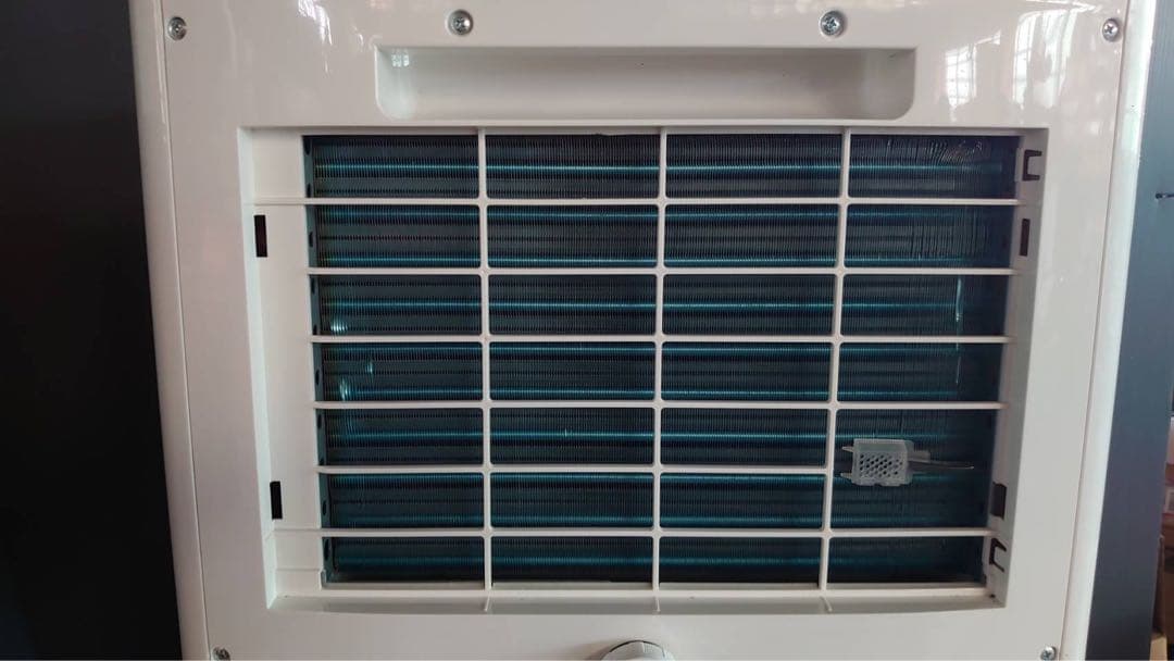 トヨトミ スポット冷暖エアコン 2024年製 TAD-22NW(中古品)②