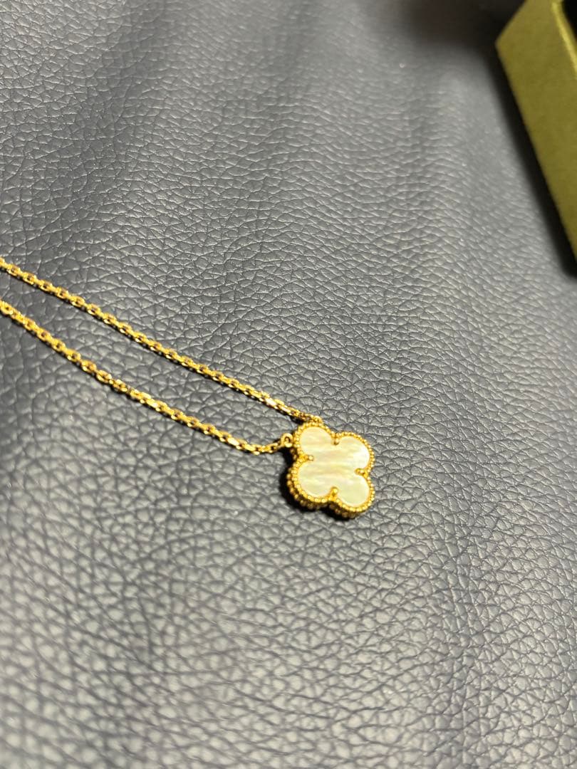 【ほぼ未使用】ヴァンクリーフ&アーペル　アルハンブラマザーオブパールネックレス