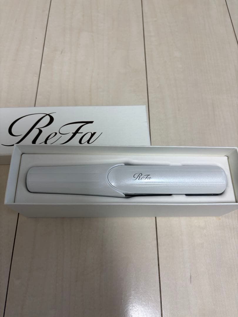 ReFa ストレートヘアアイロン ホワイト 充電ケーブル
