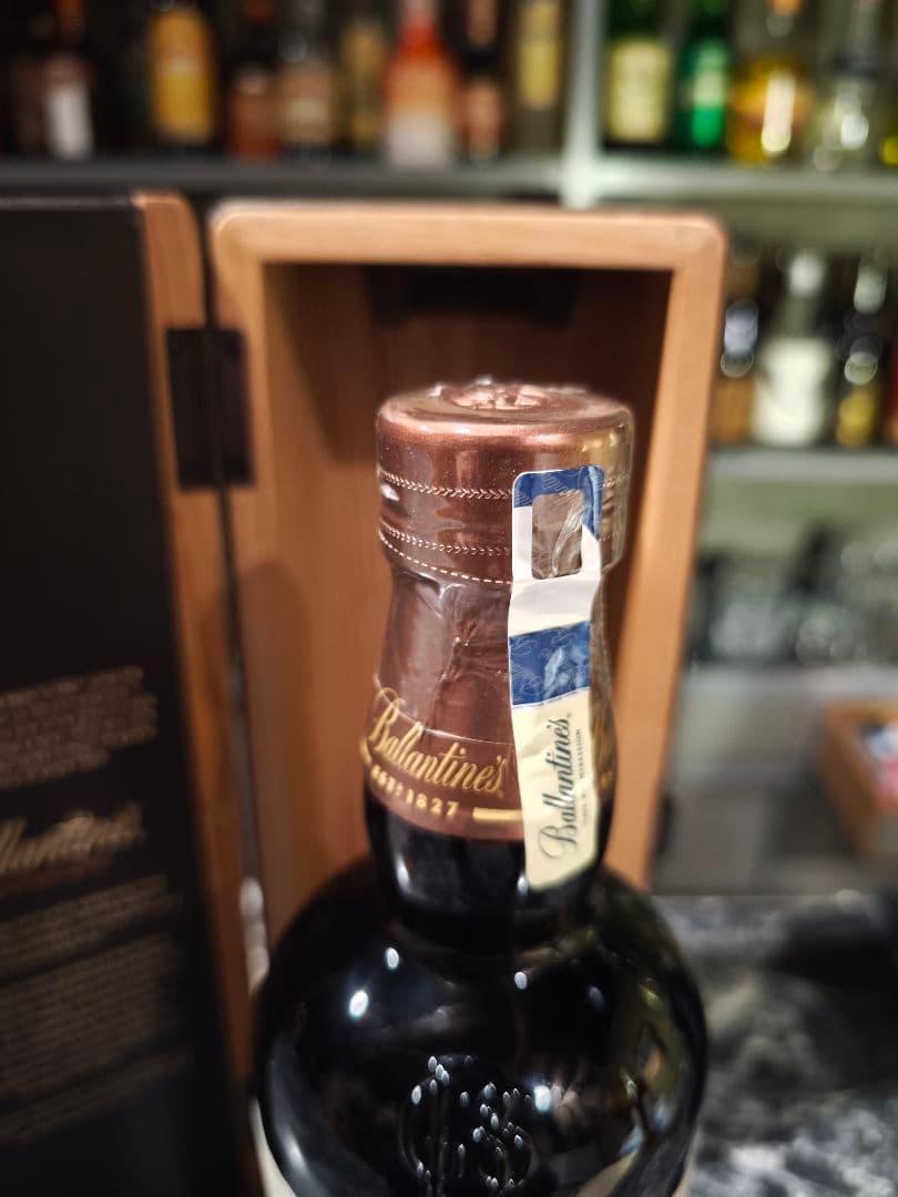 未開封バランタイン30年 木箱入り