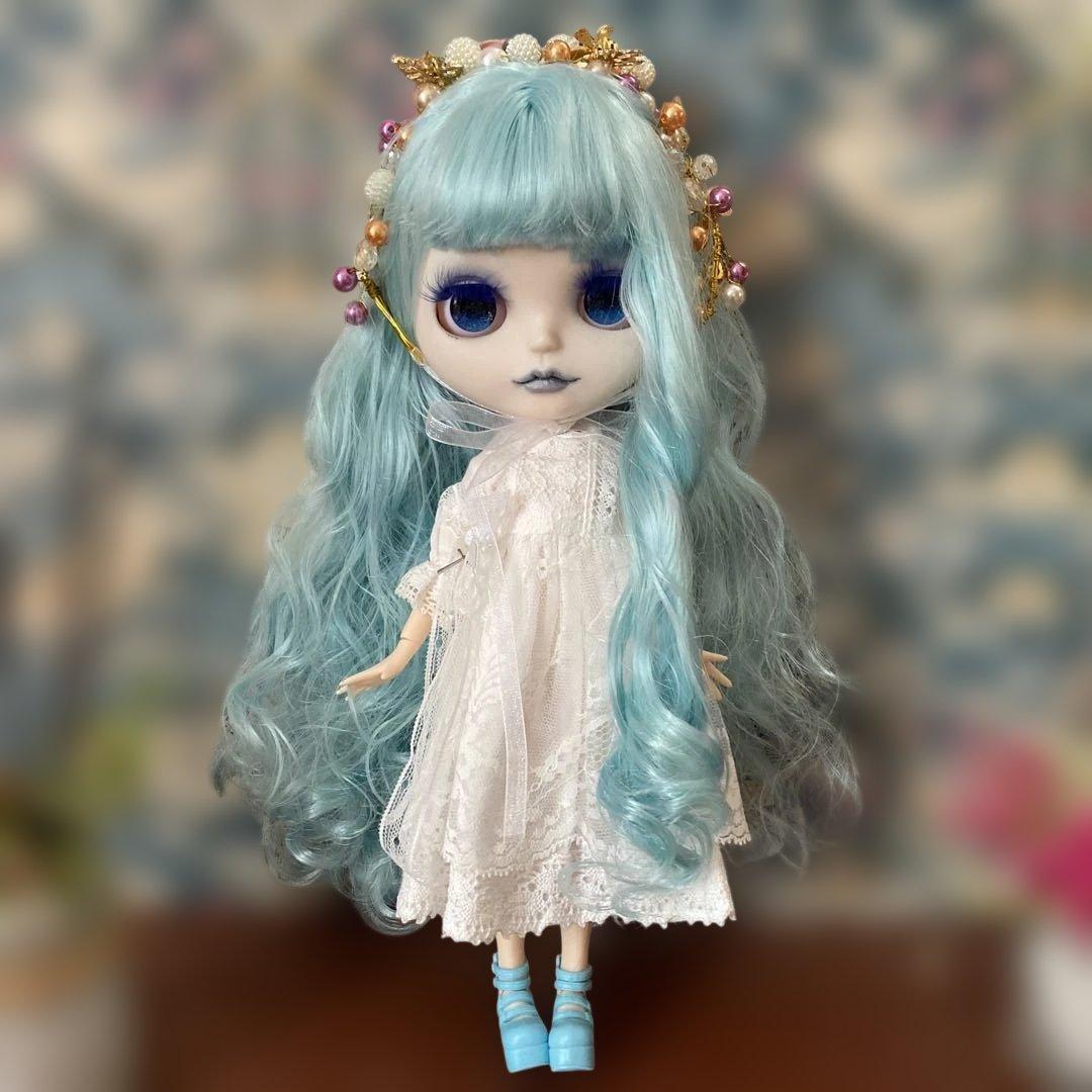 【専用商品です】カスタムドール『水の妖精』水色ロングウェーブヘア