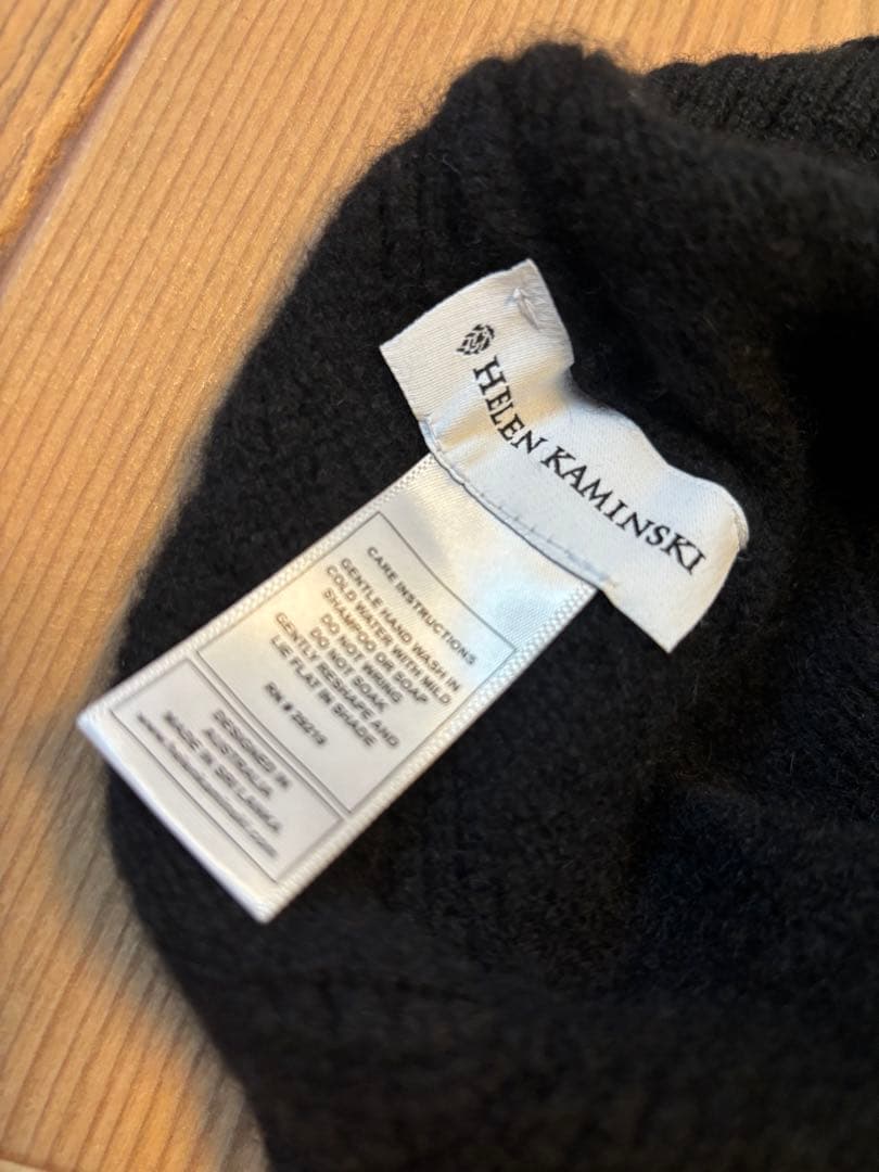 HELEN KAMINSKI ブラックベレー帽⭐︎