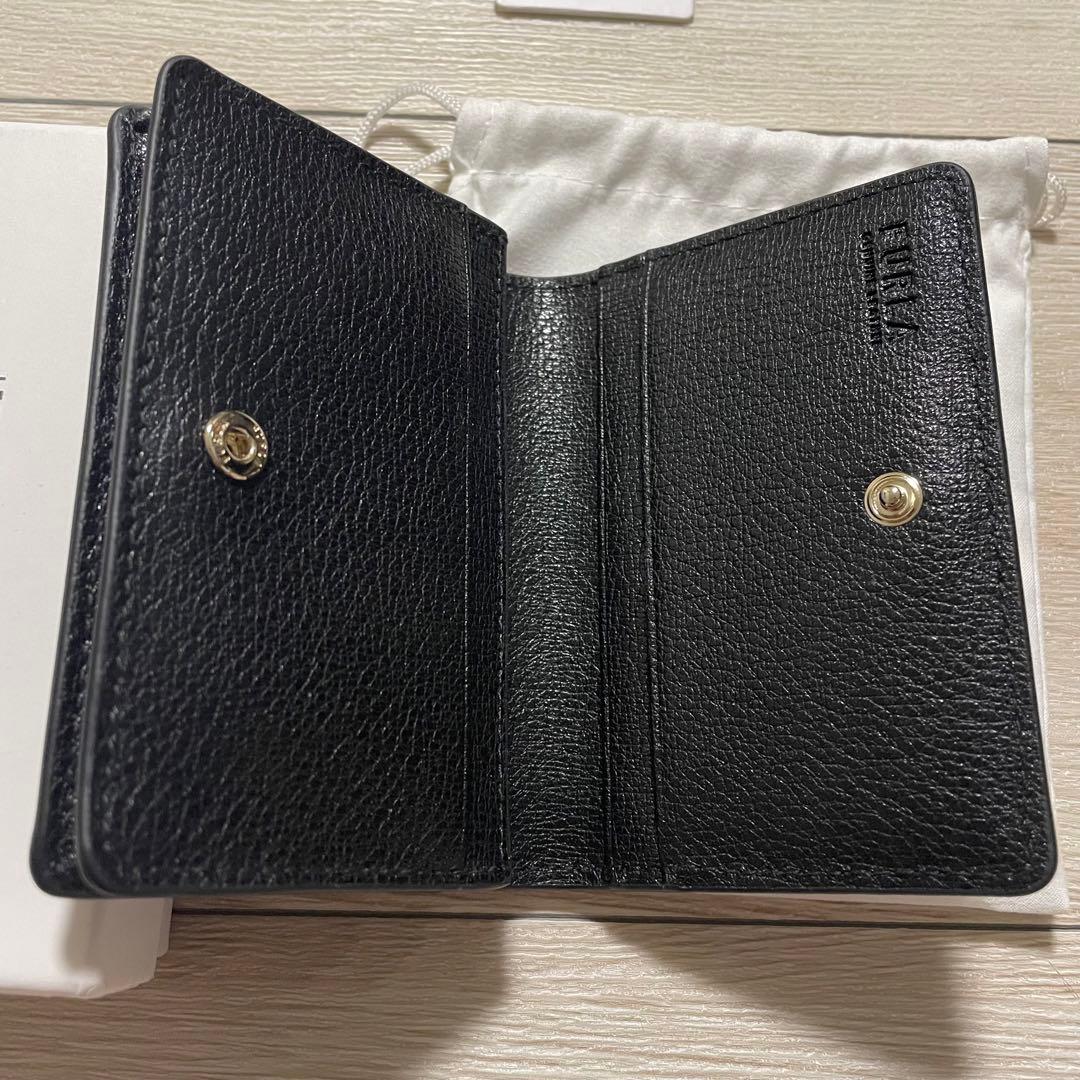 ゆり　新品未使用 FURLA フルラ MAGNOLIA カードケース