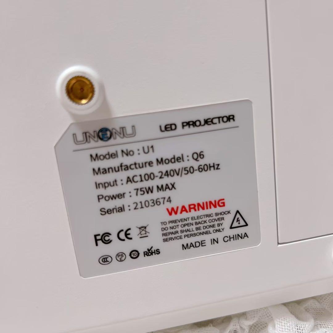 UNENU プロジェクター 小型 9200lm WiFi