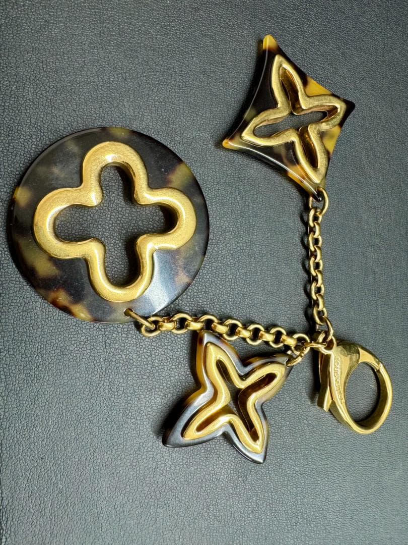 【美品】Louis Vuitton べっ甲 モノグラム フラワーチャーム