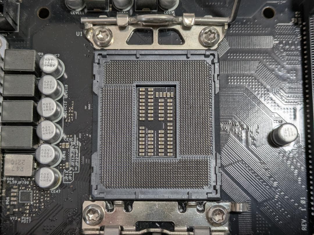 ベアボーン・キット DeskMeet B660