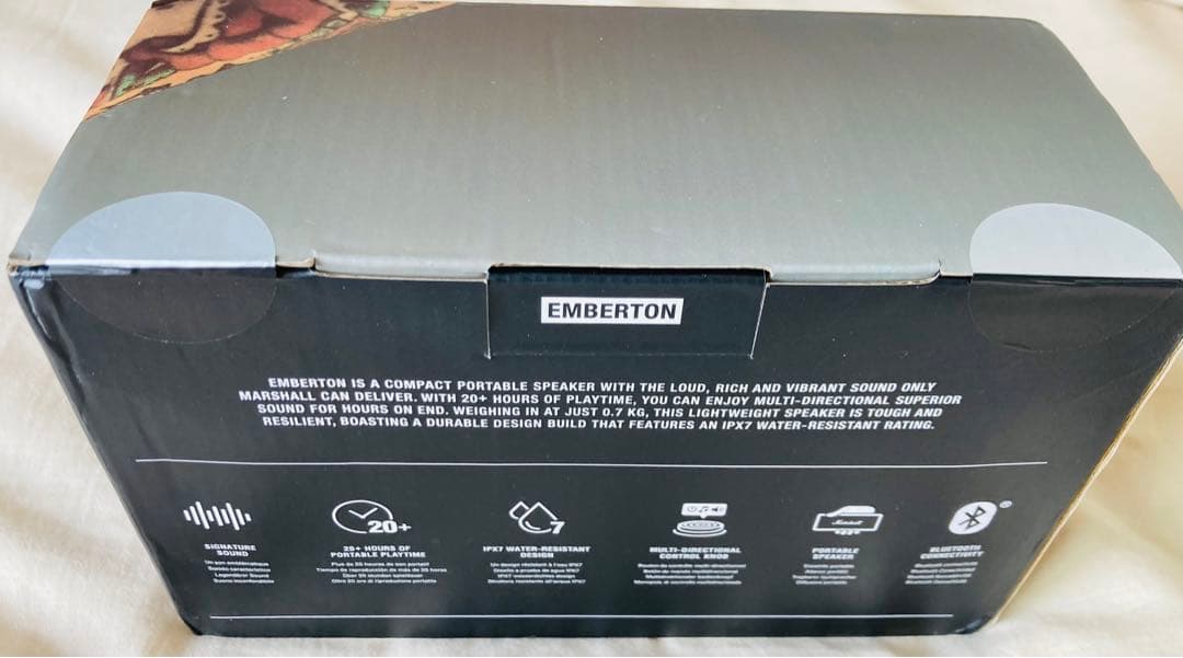 うしろ　Marshall EMBERTON ポータブルスピーカー　クリーム