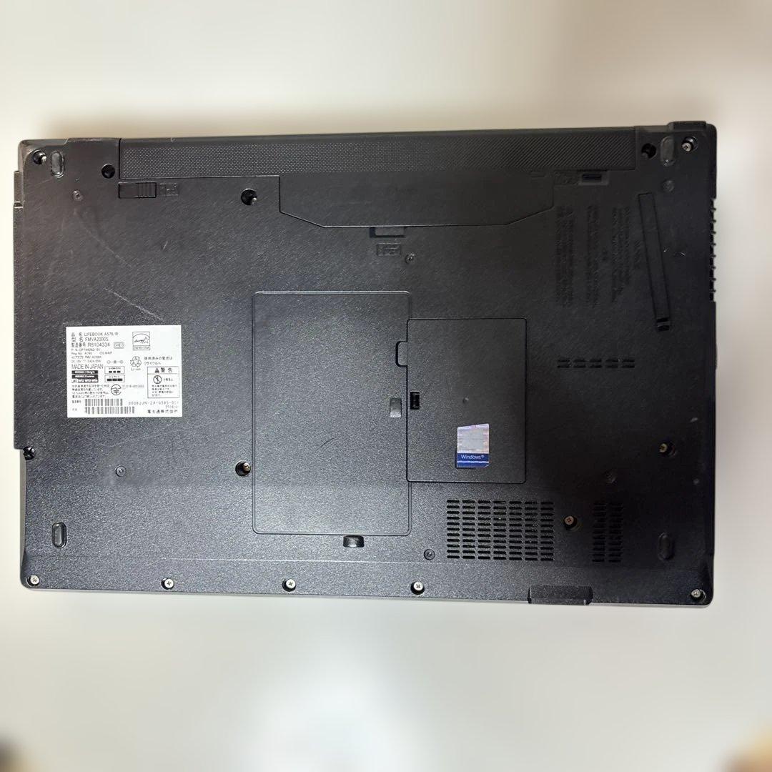 Fujitsu ノートPC Windows 11