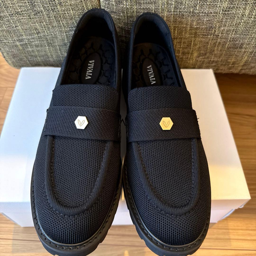 新品未使用VIVAIA ブラック ローファー39.5