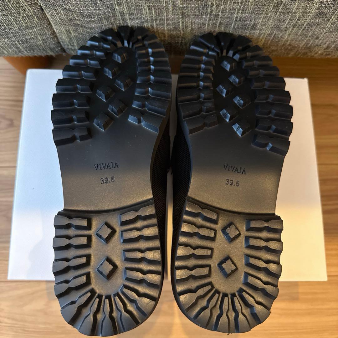 新品未使用VIVAIA ブラック ローファー39.5