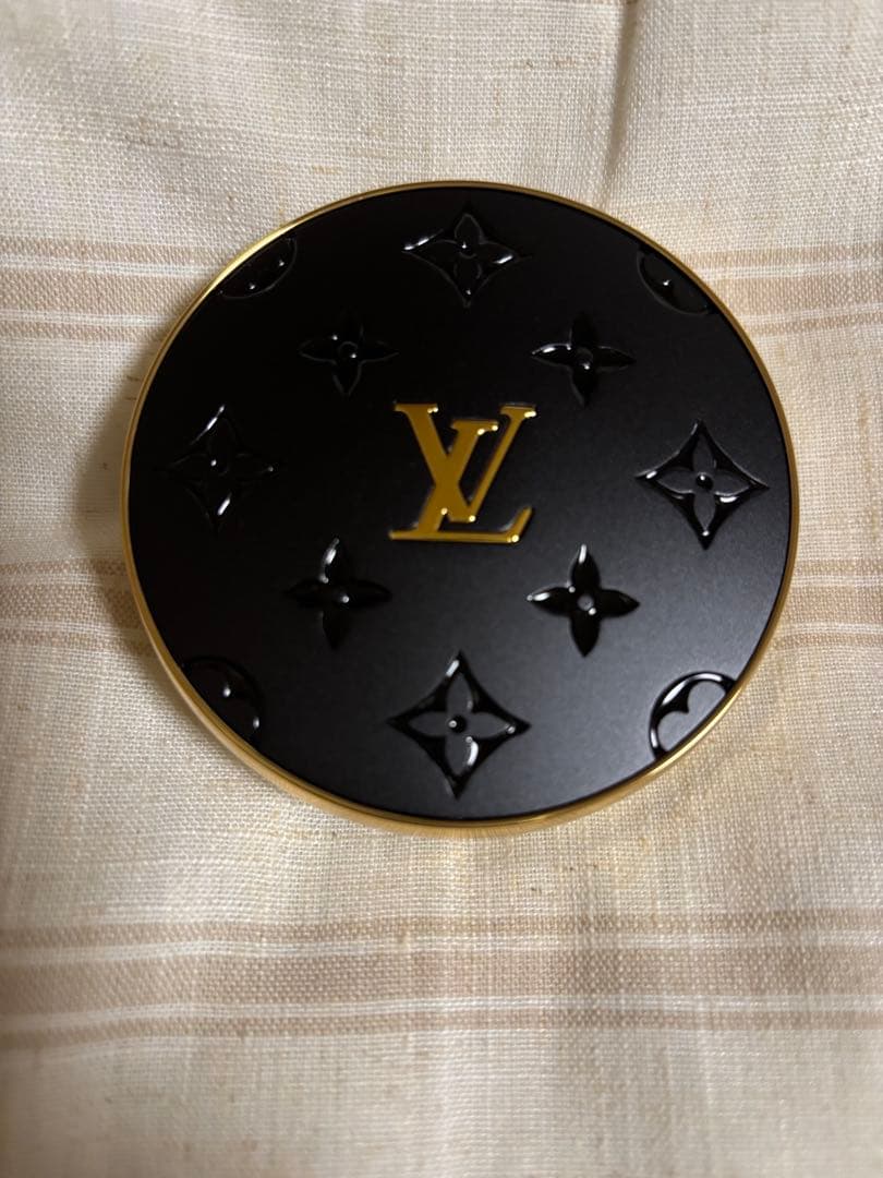 LOUIS VUITTON アイシャドウパレット LV OMBRES