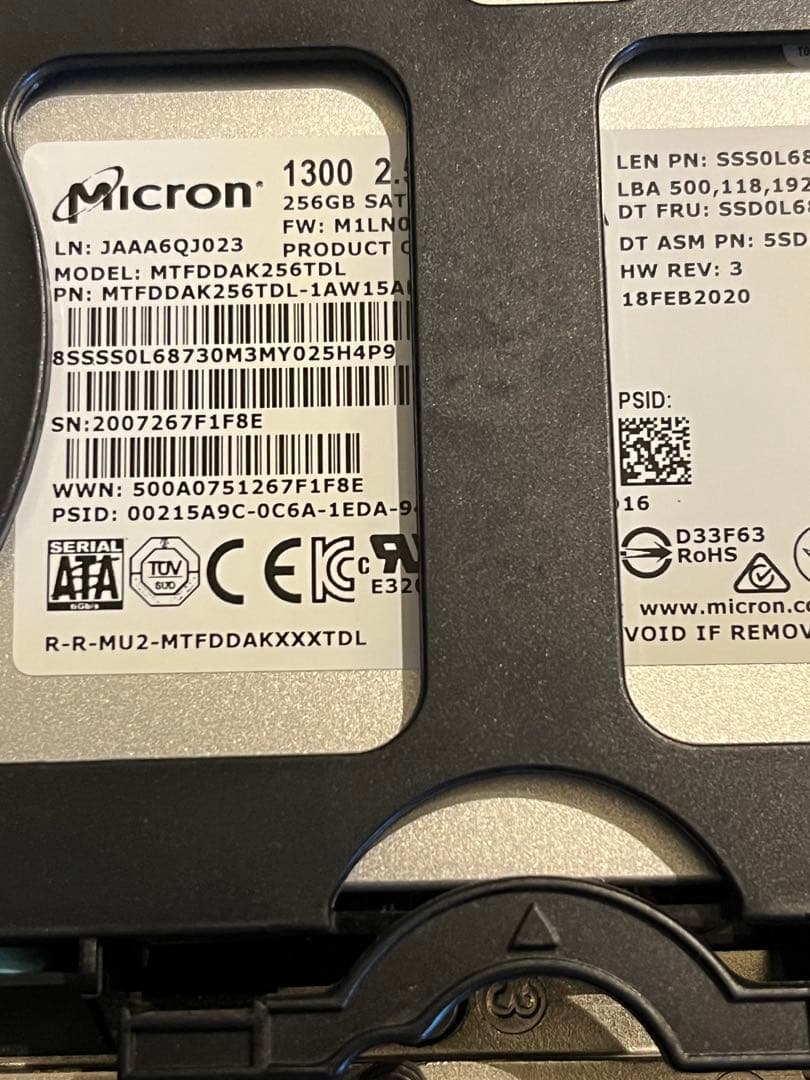 ThinkCentre Lenovo M720q 10T8 ミニPC