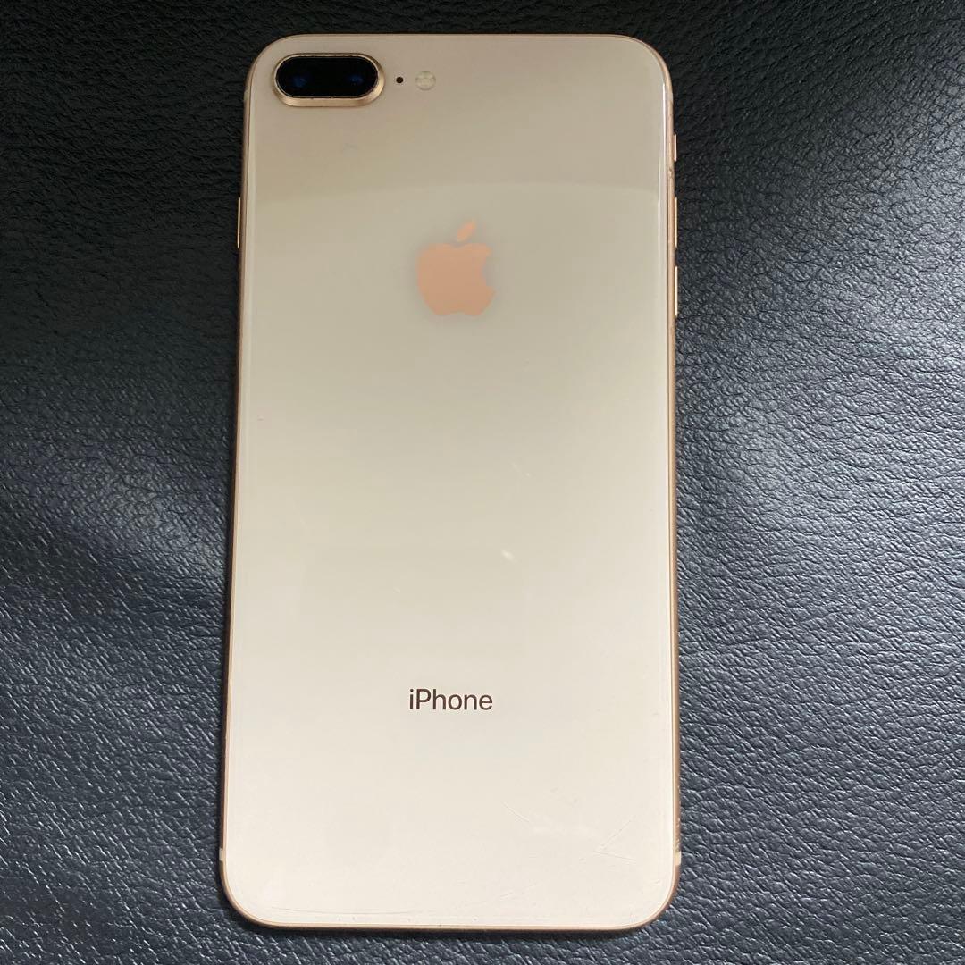iPhone 8 Plus 64GB（カラー：GOLD）