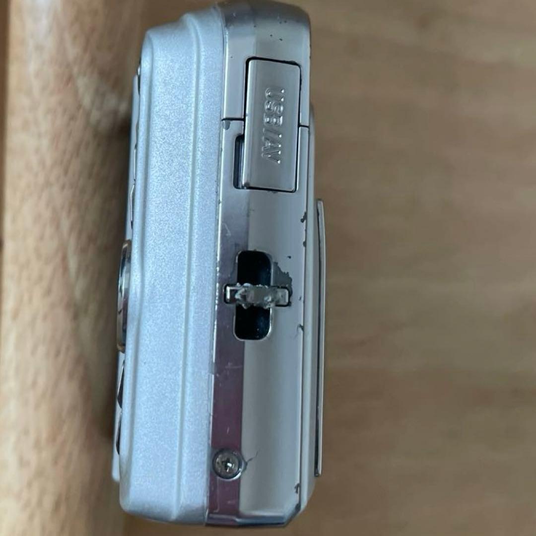 CASIO EXILIM EX–H15 コンパクトデジタルカメラ　シルバー