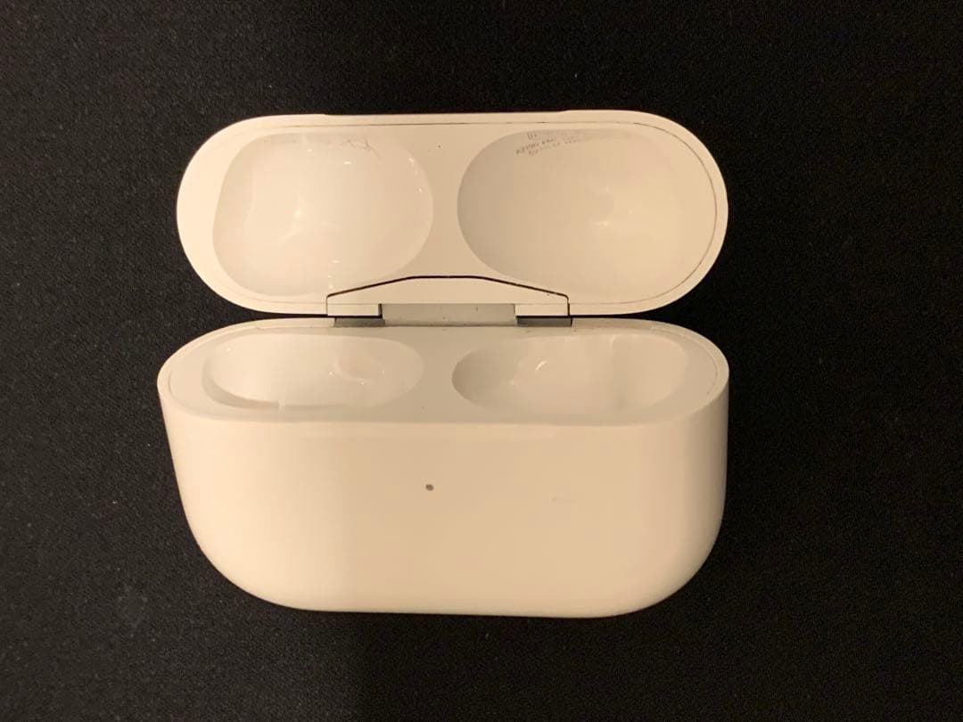 Apple AirPods Pro 箱付き 充電ケーブル付き イヤーチップS、L