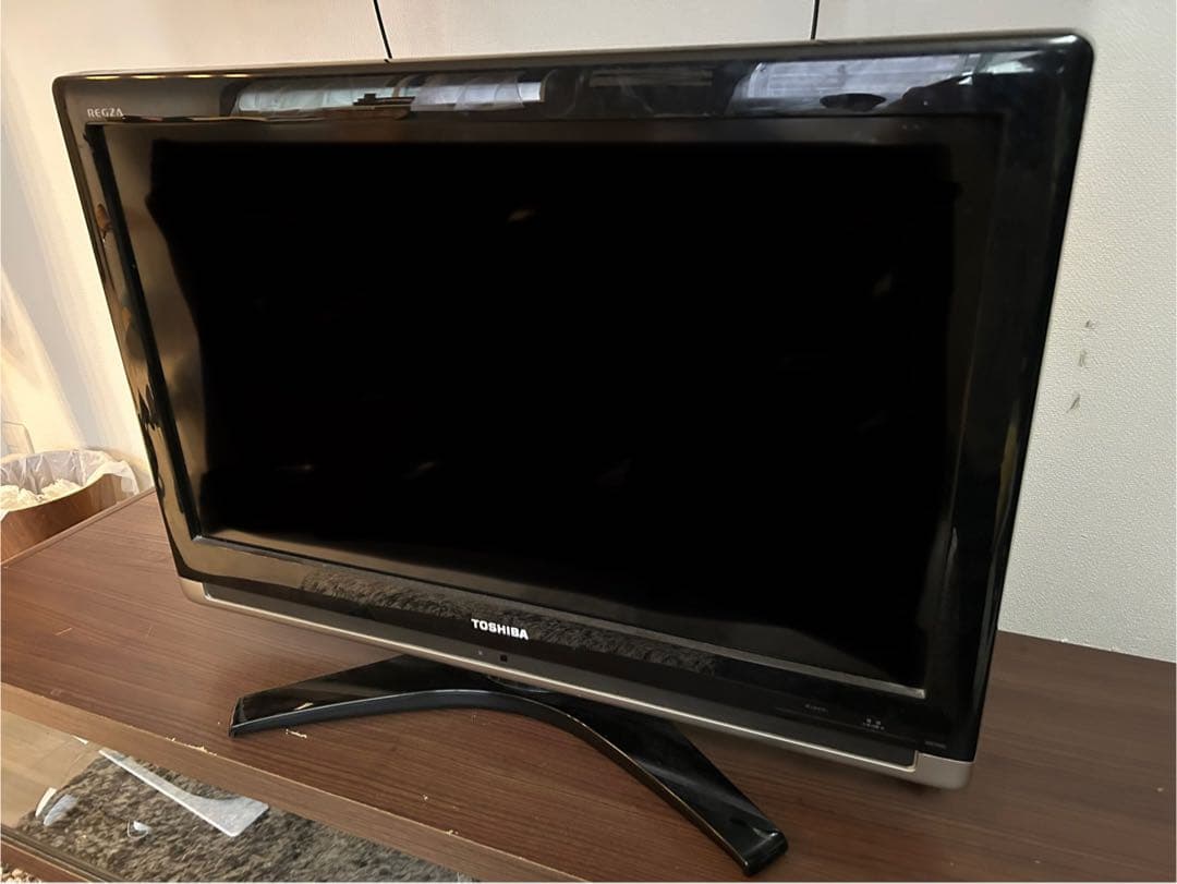 REGZA レグザ　32インチ　32C7000 東芝　TOSHIBA