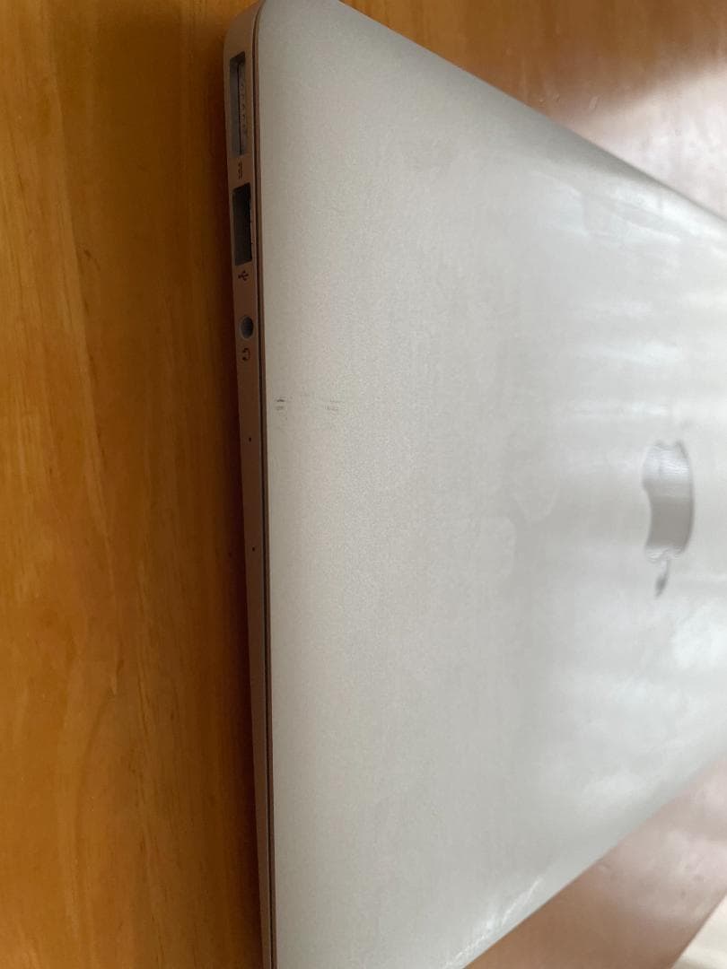 MacBook本体 MacBook Air 11inch 2015_i5/4GB/128GB